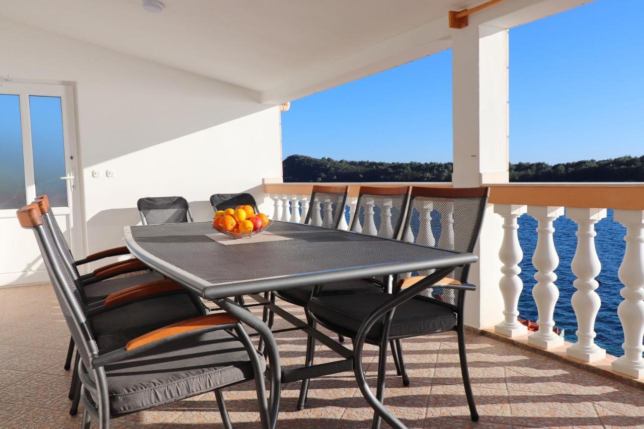 Apartments Villa Senija ปริซบา ภายนอก รูปภาพ