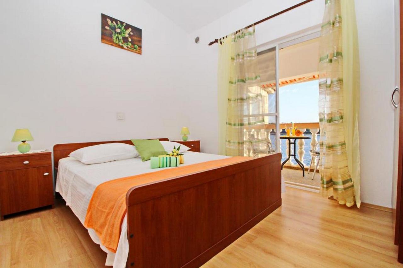 Apartments Villa Senija ปริซบา ภายนอก รูปภาพ