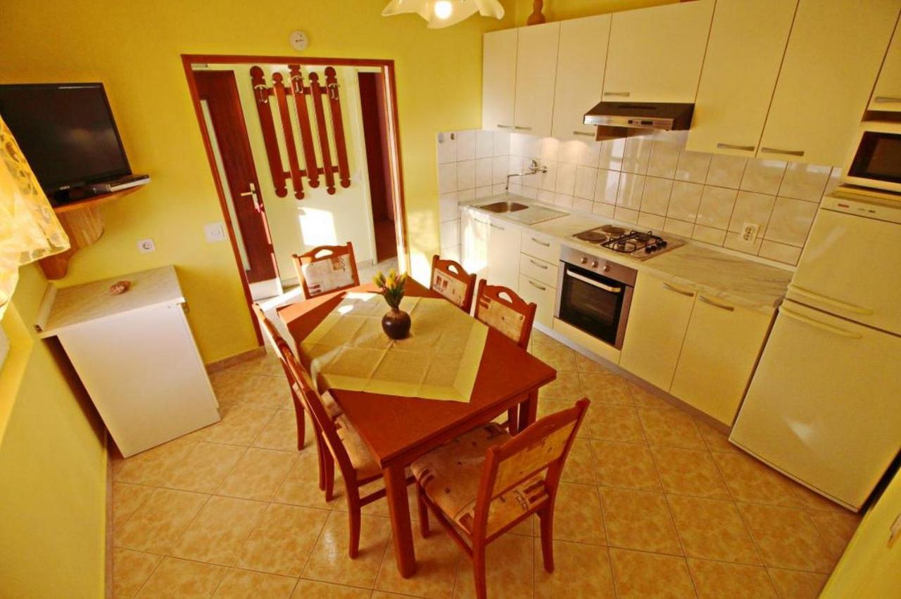 Apartments Villa Senija ปริซบา ภายนอก รูปภาพ