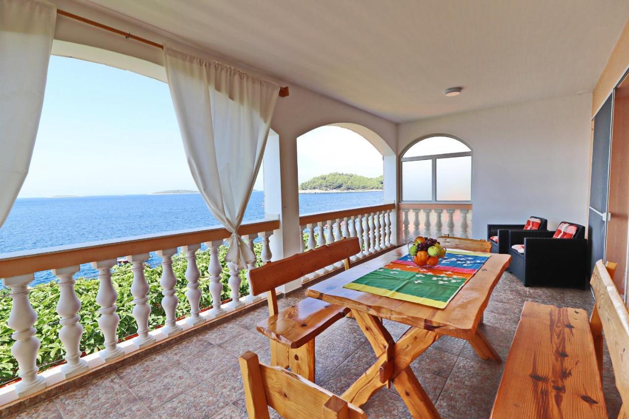 Apartments Villa Senija ปริซบา ภายนอก รูปภาพ